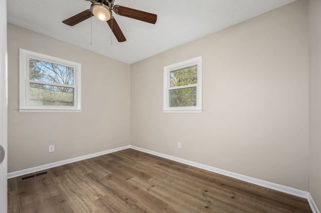 130 Meadowbrook Dr, Woodbury, TN 37190