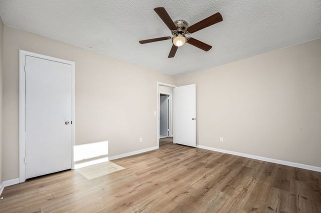 130 Meadowbrook Dr, Woodbury, TN 37190