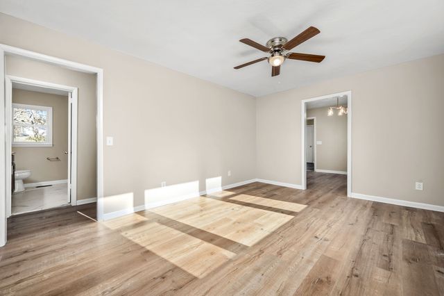 130 Meadowbrook Dr, Woodbury, TN 37190