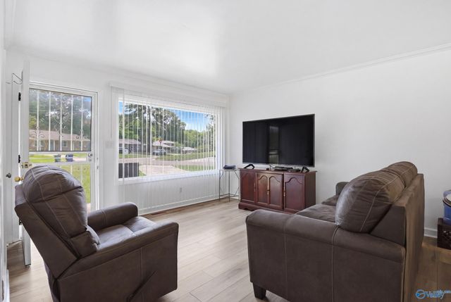3400 Freda Lane NW, Huntsville, AL 35810