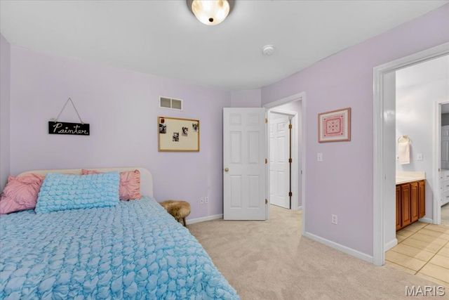 10 Arbor Road, Olivette, MO 63132