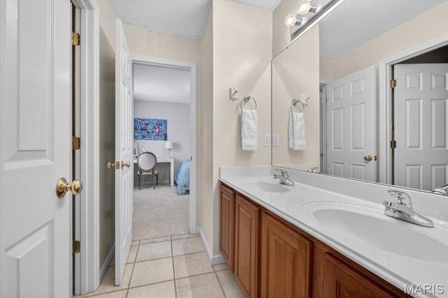 10 Arbor Road, Olivette, MO 63132