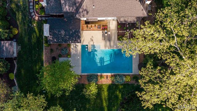 10 Arbor Road, Olivette, MO 63132
