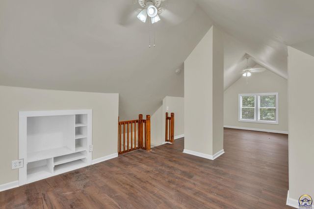 1631 SW Western AVE, Topeka, KS 66604