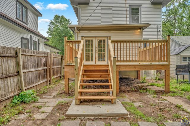 1631 SW Western AVE, Topeka, KS 66604