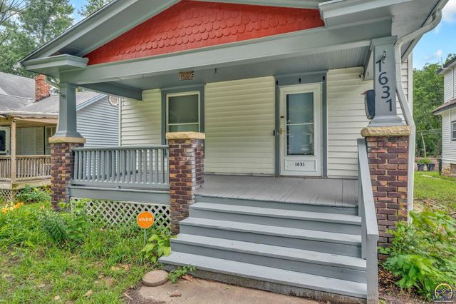 1631 SW Western AVE, Topeka, KS 66604