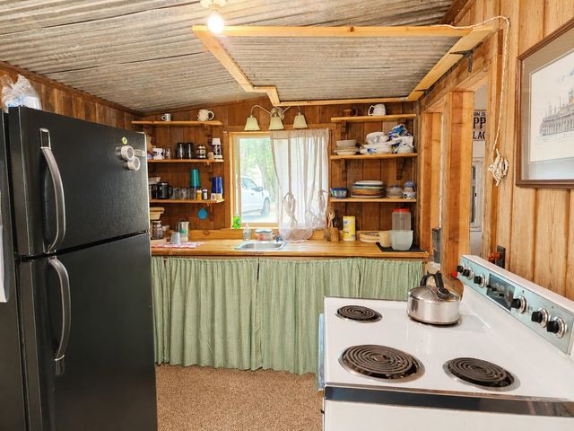 6242 Beech Drive, Lake, MI 48632