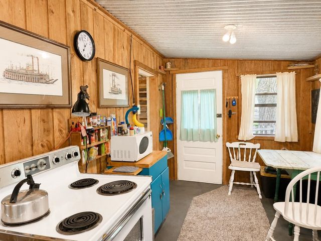 6242 Beech Drive, Lake, MI 48632
