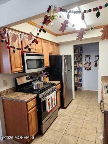 52 Stonehurst Boulevard A, Freehold, NJ 07728