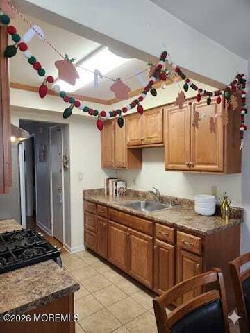52 Stonehurst Boulevard A, Freehold, NJ 07728