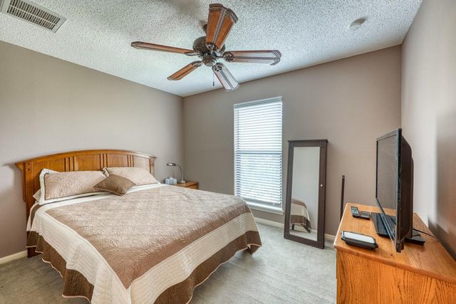 801 Grassy Knoll B, Horseshoe Bay, TX 78657
