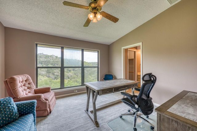 801 Grassy Knoll B, Horseshoe Bay, TX 78657