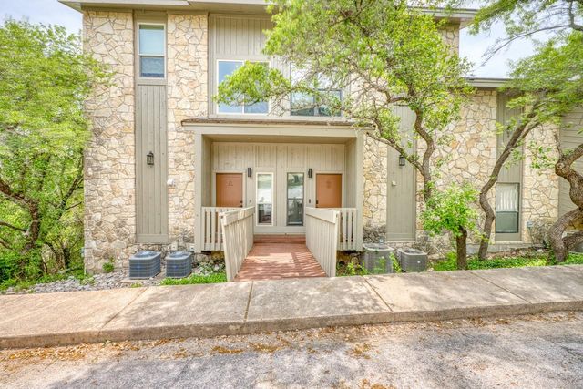 801 Grassy Knoll B, Horseshoe Bay, TX 78657