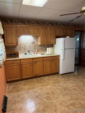 25 C Street, Niagara Falls, NY 14303