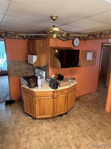25 C Street, Niagara Falls, NY 14303
