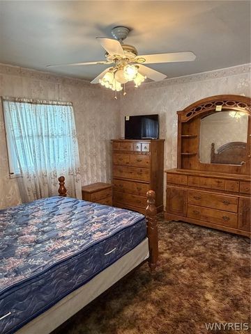 25 C Street, Niagara Falls, NY 14303