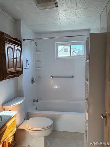 25 C Street, Niagara Falls, NY 14303
