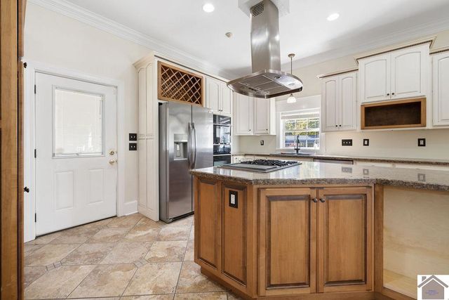 3250 Madison Street, Paducah, KY 42001