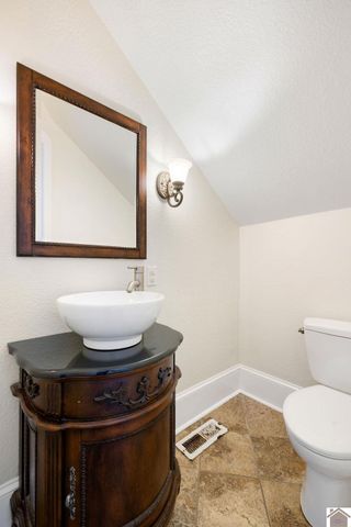 3250 Madison Street, Paducah, KY 42001