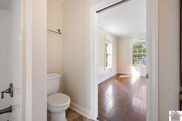 3250 Madison Street, Paducah, KY 42001