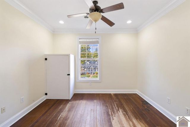 3250 Madison Street, Paducah, KY 42001