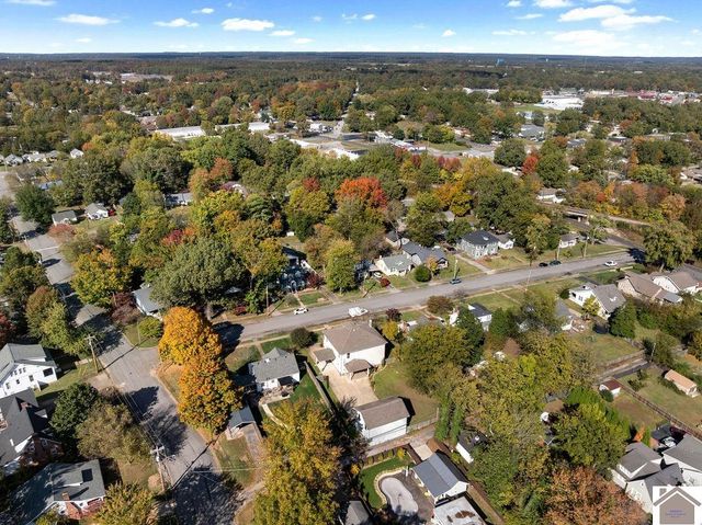 3250 Madison Street, Paducah, KY 42001