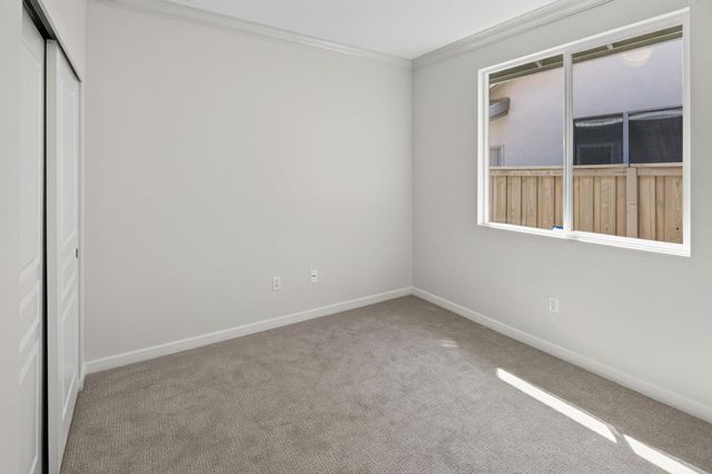 593 Orchid Ln, Lincoln, CA 95648