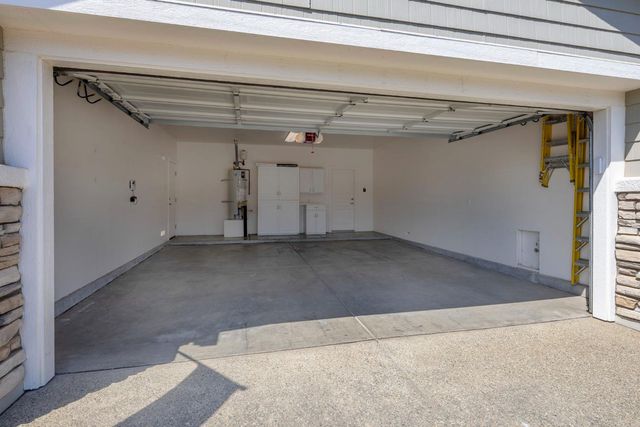 593 Orchid Ln, Lincoln, CA 95648