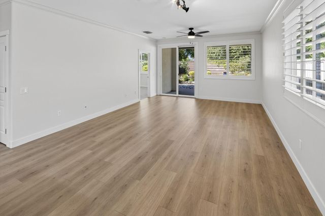 593 Orchid Ln, Lincoln, CA 95648