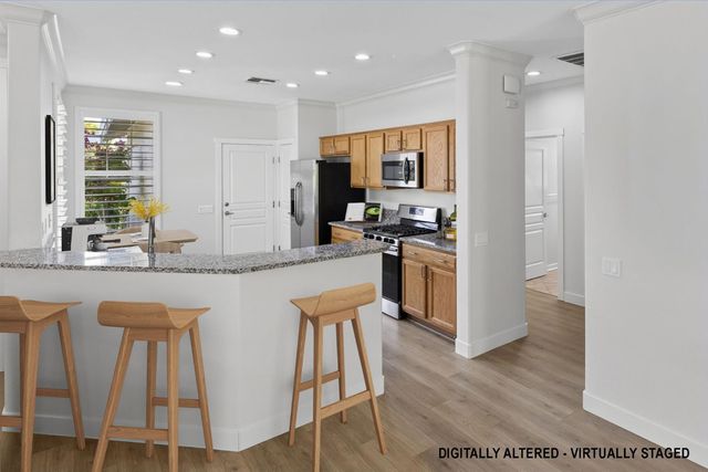 593 Orchid Ln, Lincoln, CA 95648