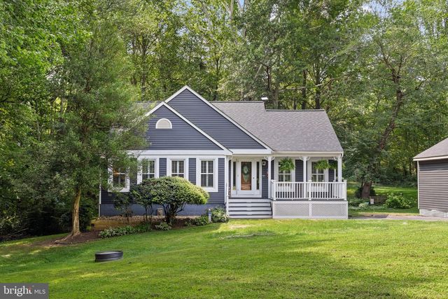 6 HAY BARN RD, Stafford, VA 22556