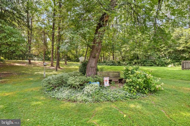 6 HAY BARN RD, Stafford, VA 22556
