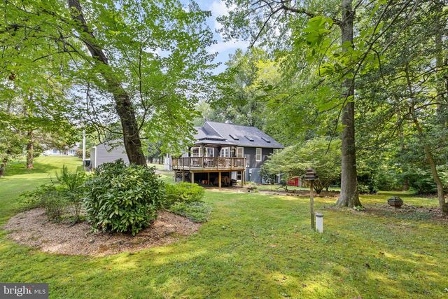 6 HAY BARN RD, Stafford, VA 22556