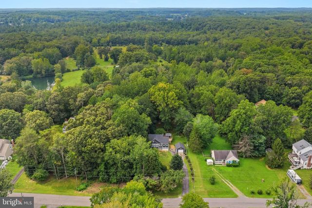 6 HAY BARN RD, Stafford, VA 22556