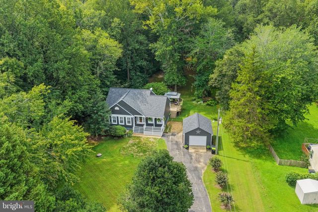 6 HAY BARN RD, Stafford, VA 22556