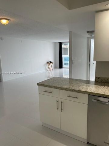 3800 S Ocean Dr 1725, Hollywood, FL 33019