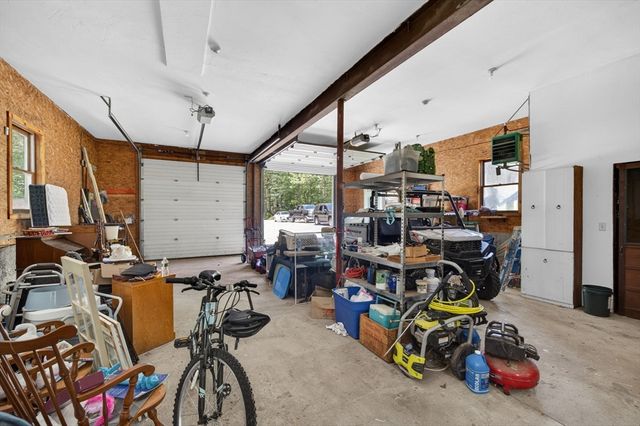 51 Bryant St, Berkley, MA 02779
