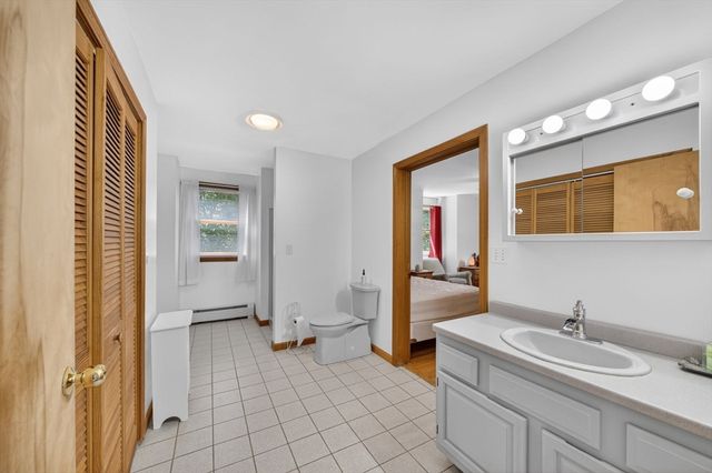 51 Bryant St, Berkley, MA 02779