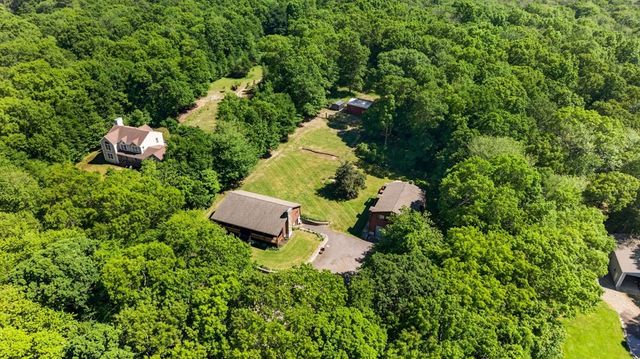 51 Bryant St, Berkley, MA 02779