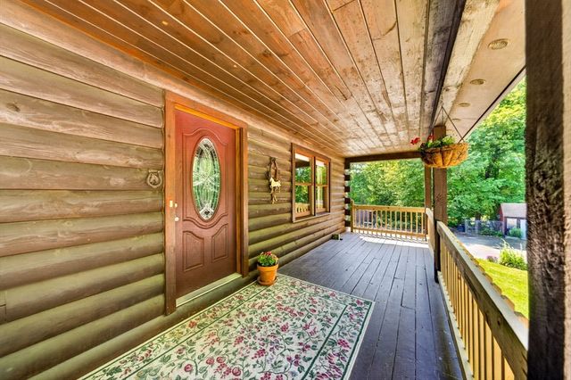 51 Bryant St, Berkley, MA 02779