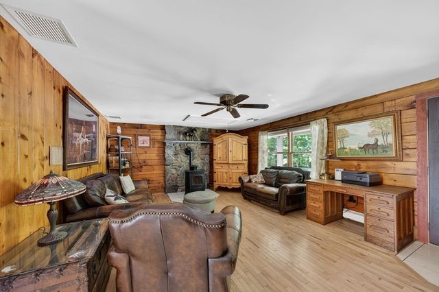 51 Bryant St, Berkley, MA 02779