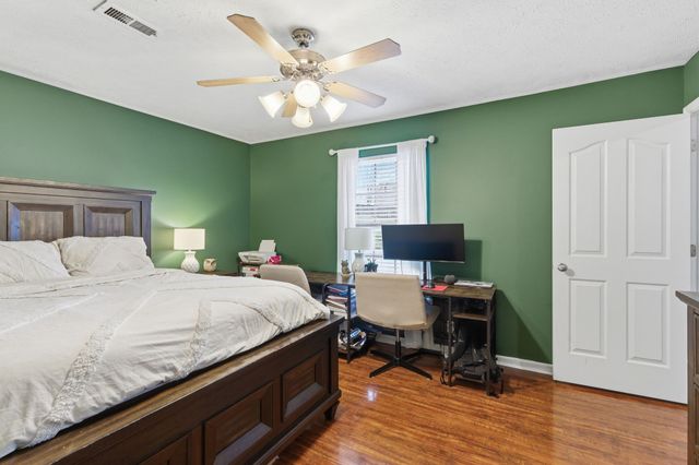 316 Slippery Rock Dr, Murfreesboro, TN 37129