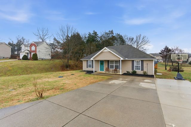 316 Slippery Rock Dr, Murfreesboro, TN 37129