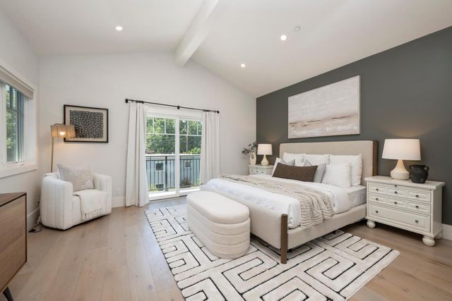 1909 Menalto Avenue, Menlo Park, CA 94025