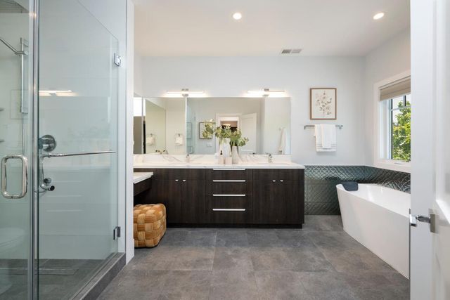 1909 Menalto Avenue, Menlo Park, CA 94025