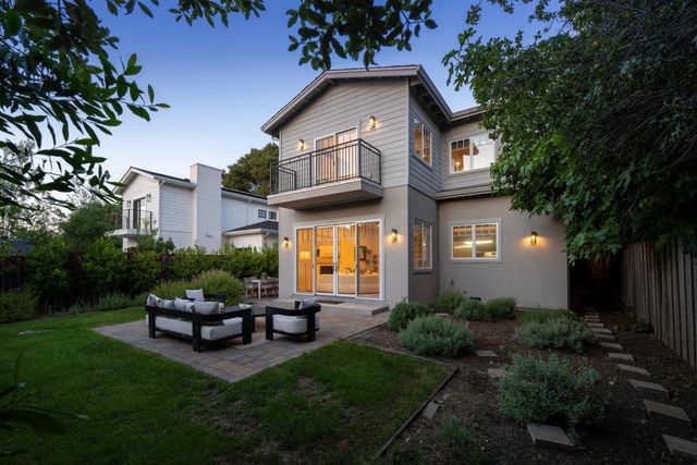 1909 Menalto Avenue, Menlo Park, CA 94025