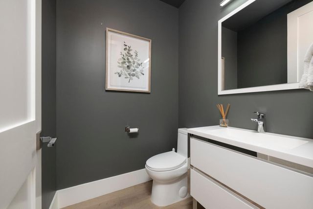 1909 Menalto Avenue, Menlo Park, CA 94025