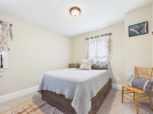 275 Holmes St., Halifax, MA 02338