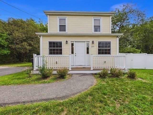 275 Holmes St., Halifax, MA 02338