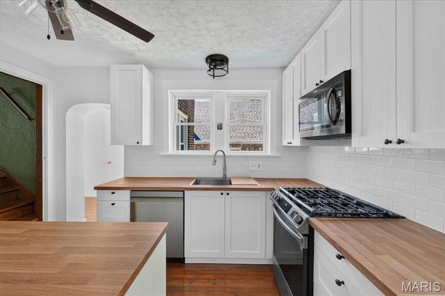3057 Delavan Drive, Bel-nor, MO 63121